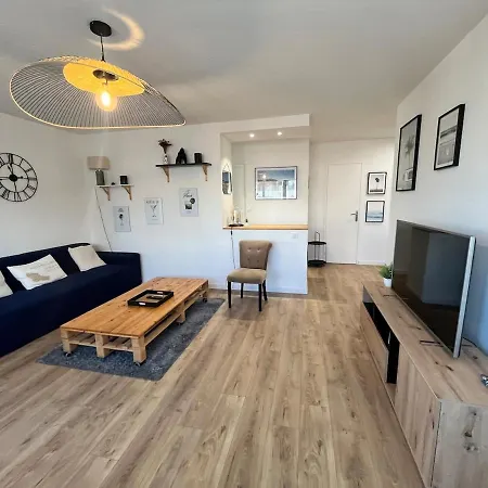 Wattignies 4 People Tv And Wifi * Nantes